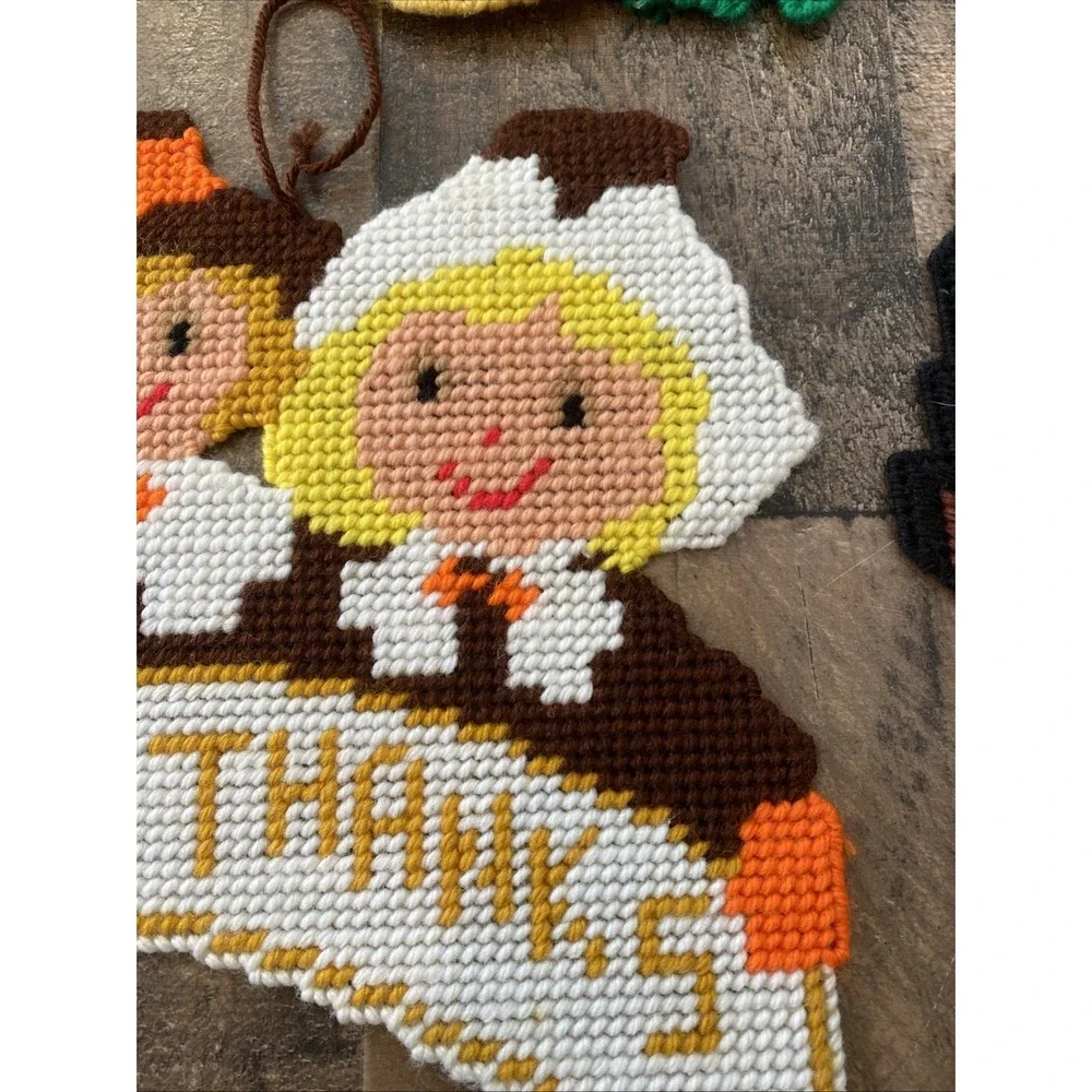 Vtg Plastic Canvas Thanksgiving Wall Decor Lot Pilgrim Turkey Cornucopia‎